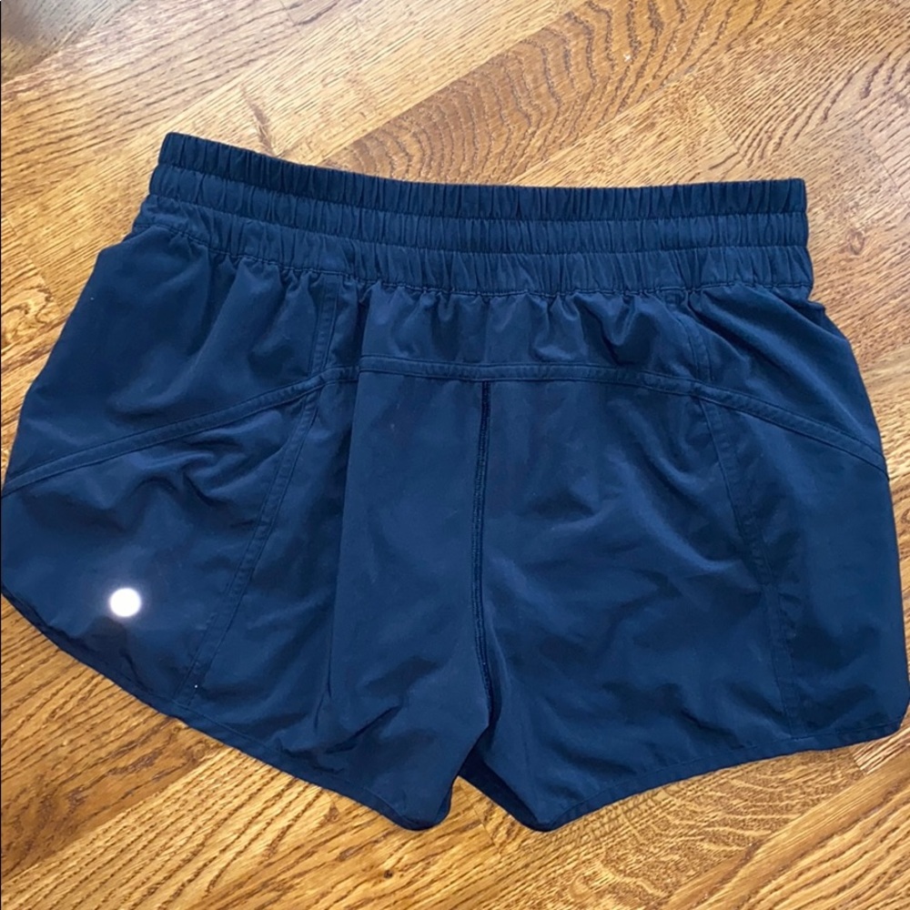 black lululemon shorts!